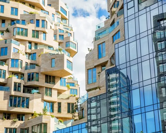Verwaltung und Instandhaltung von Immobilien erfordern schnelle Diagnosen und klare Abstimmung. Mit 123mitschauen schauen Sie direkt aus der Ferne mit und planen Wartung und Service gezielter.